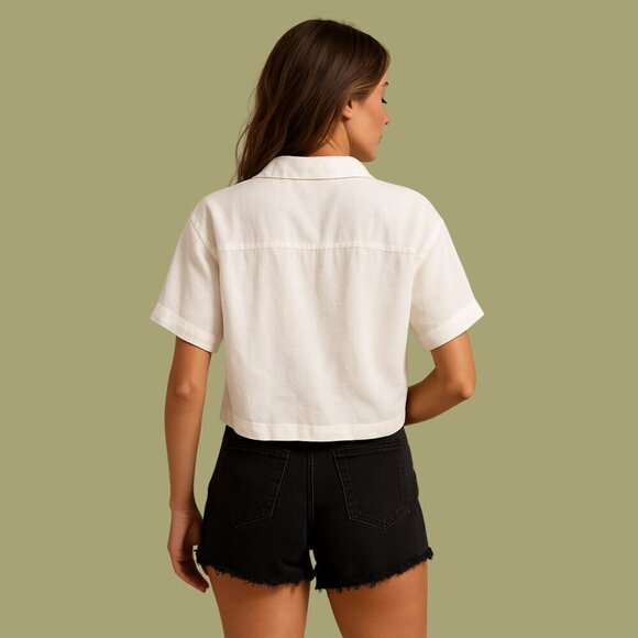 Shein Linen-Blend Cropped Button-Up Shirt – Size M (Casual Summer Style) - Picture 2 of 7